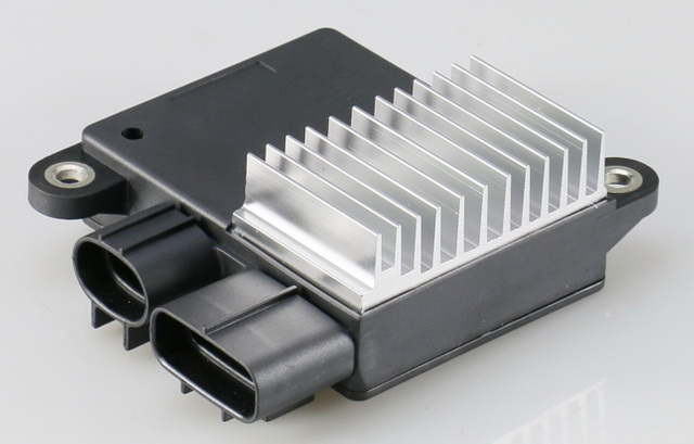 Cooling Fan Control Module 89257-26020 for Toyota Lexus OEM Replacement