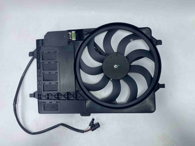 Engine Cooling Fan Assembly 17117541092 for Mini Cooper R50 R53 1.6L L4 Brushless Electric Fan