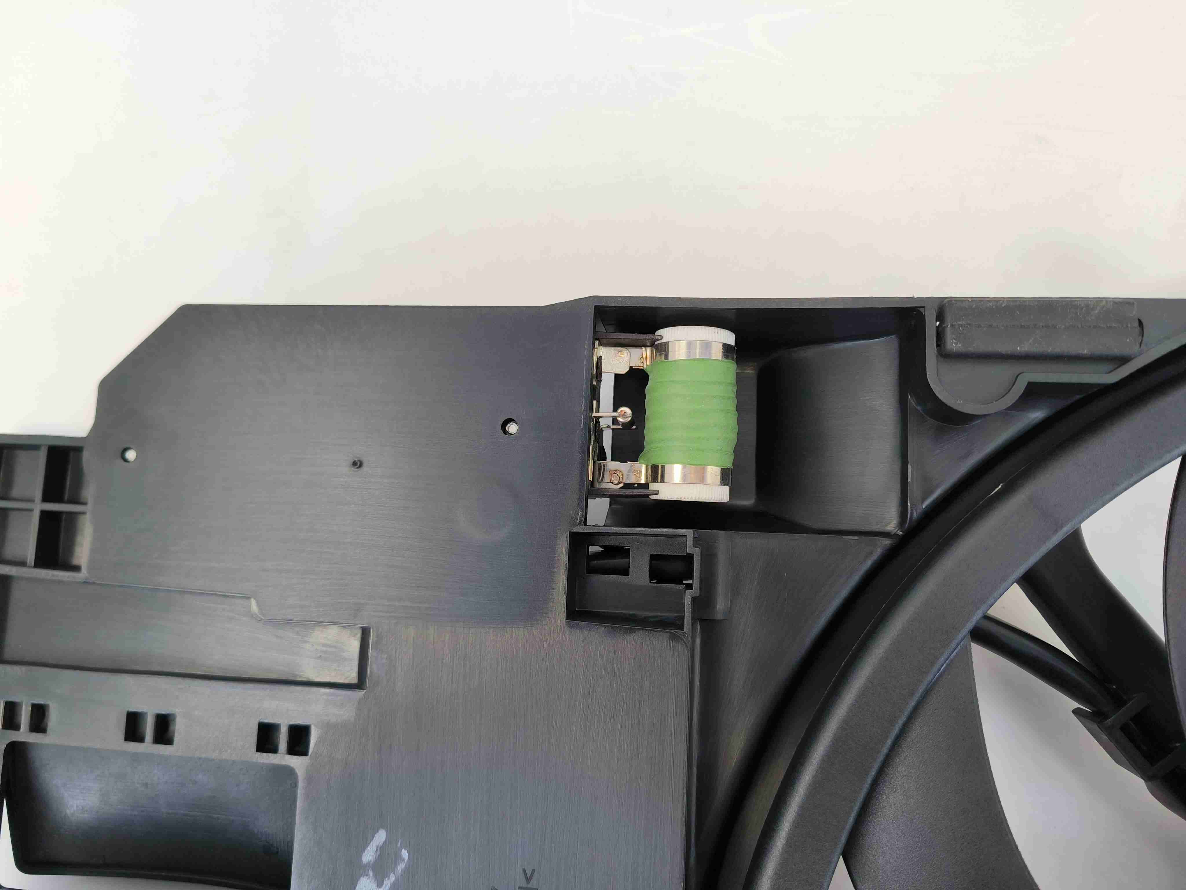 Durable brushless cooling fan 17101475577 for 2002-2003 Mini Cooper bulk purchase available