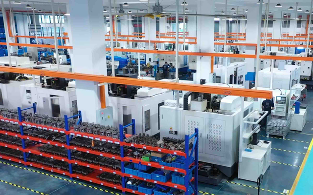 Assembly process of automotive AC compressors