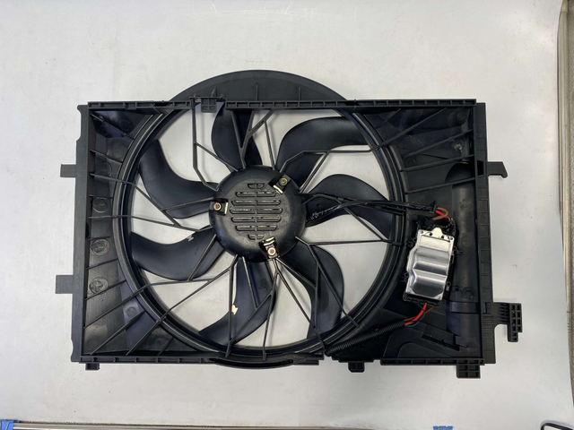 OE A2035001793 W203 Fan Motor & Shroud; Compatible with Diesel/Low-Power C-Class; B2B stock.