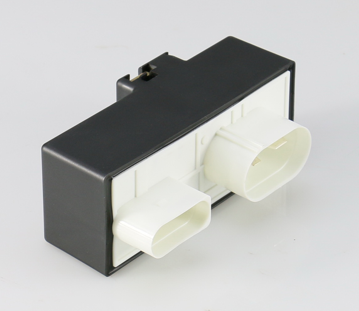 Side angle view of 1J0919506K cooling fan control module for VW and Audi vehicles