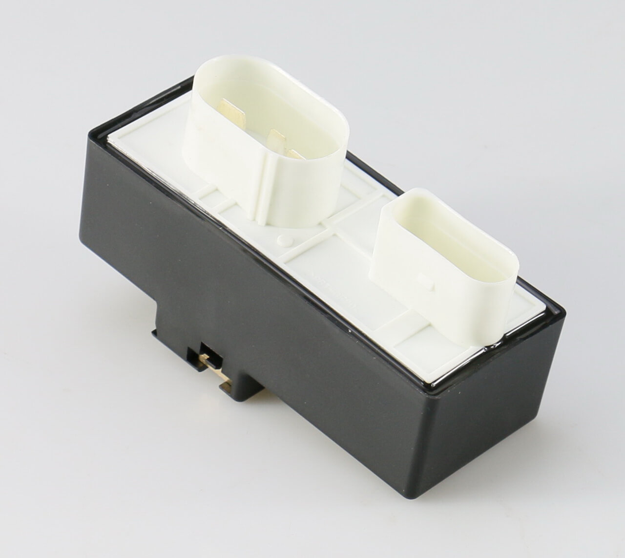 High-quality Volkswagen cooling fan relay 1J0919506L for OEM customers