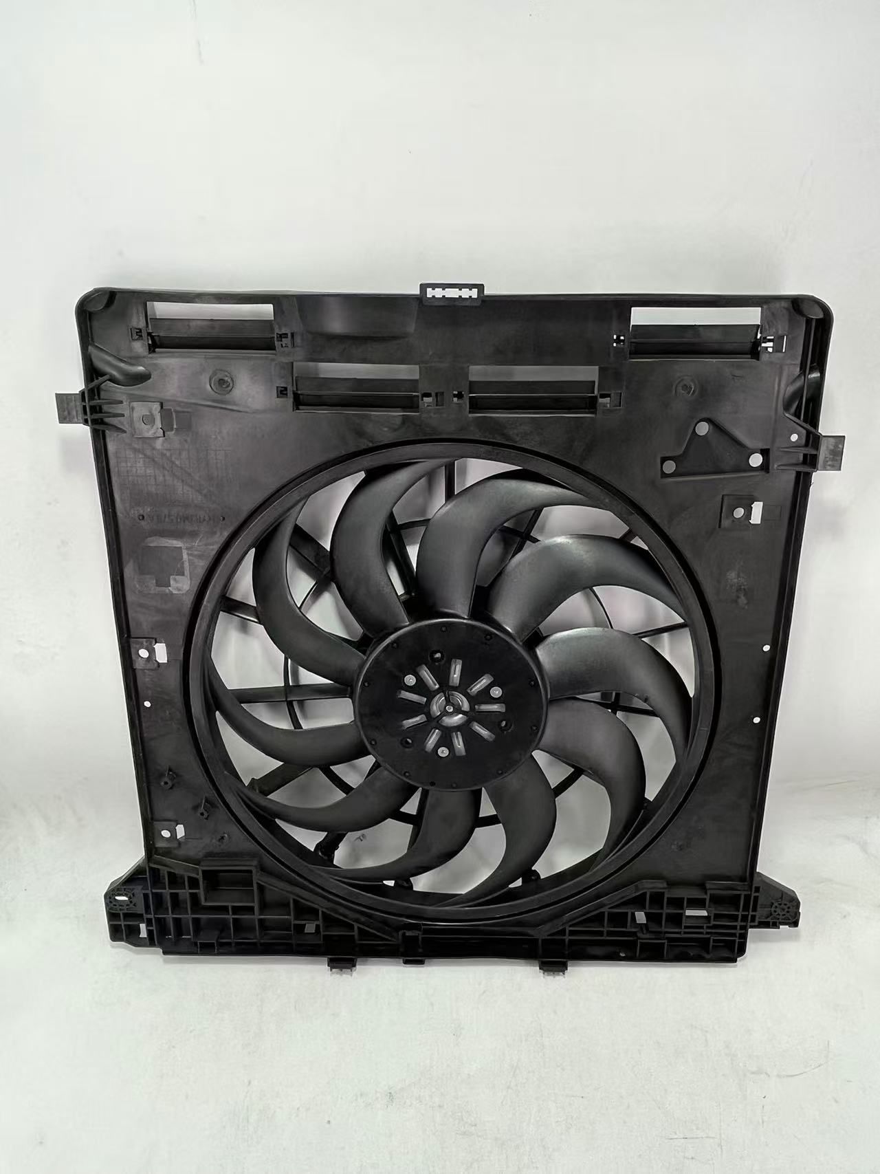 L1M3-8C607-AF electric fan connector detail; Quality check for import/wholesale of Explorer Aviator parts.