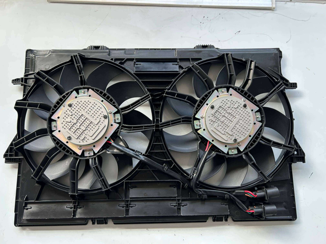 High quality brushless radiator cooling fan 8W0121207A for Audi A8 2019-2025 OEM supplier