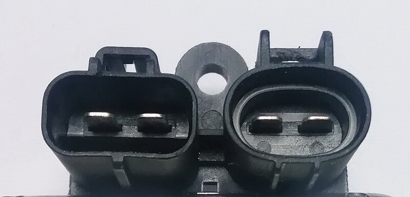 Bulk stock of 8925730060 Toyota Lexus Cooling Fan Controllers; Quality-tested parts for distributors.