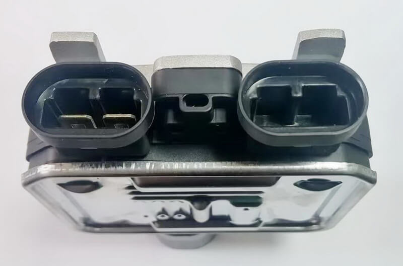 High-Quality Radiator Fan Control Unit Compatible with Volvo S60