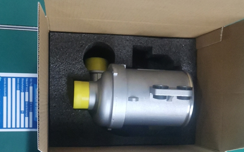 Protective foam packaging for engine oil coolers before shipment