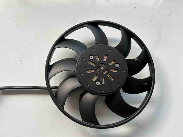 Radiator Cooling Fan Assembly for Audi A8 2019-2023 8W0959455B Brushless Electric Fan Wholesale