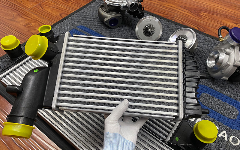 Eelecdura Cooling Cases（1）