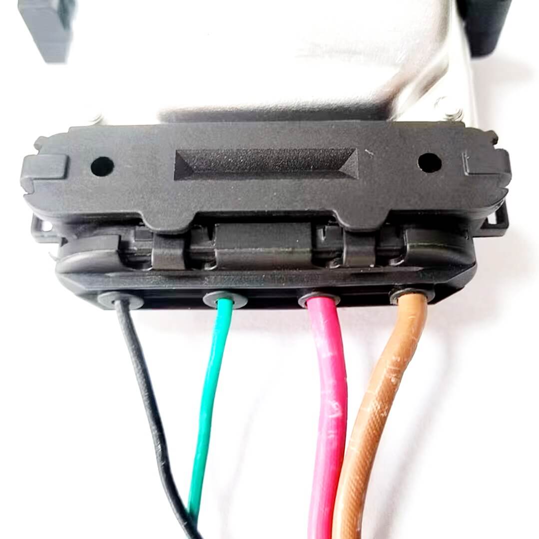 1137328173 Radiator Fan Control Unit for Audi Q7 2007 to 2015 and Touareg 2004-2012 - Factory Direct Wholesale