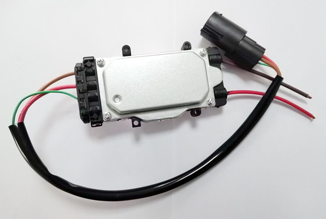 Fan Control Unit 1137328365; Fits Ford/Volvo C30 V50 S40 1.6L-2.4L; Multi-fit model for wholesale.