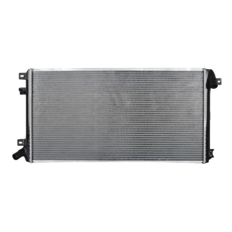 Renault Master 2.5L Radiator; Supports custom branding, logo, and packaging; Bulk pricing for B2B distributors.
