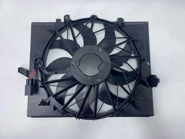 High quality engine cooling fan 17427524881 fits BMW 7-Series 2003-2006 OEM supplier