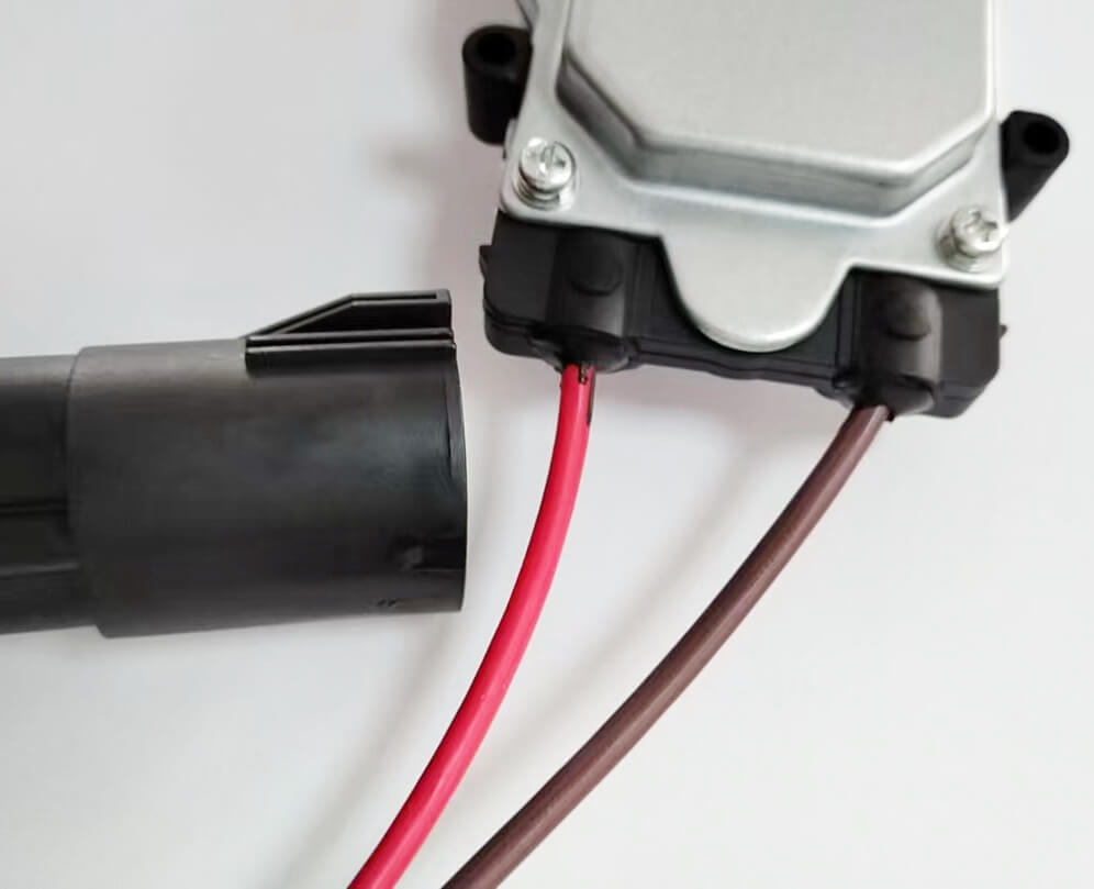 1137328365 Cooling Fan Resistor Module; Premium quality electronic parts for B2B import and distribution.