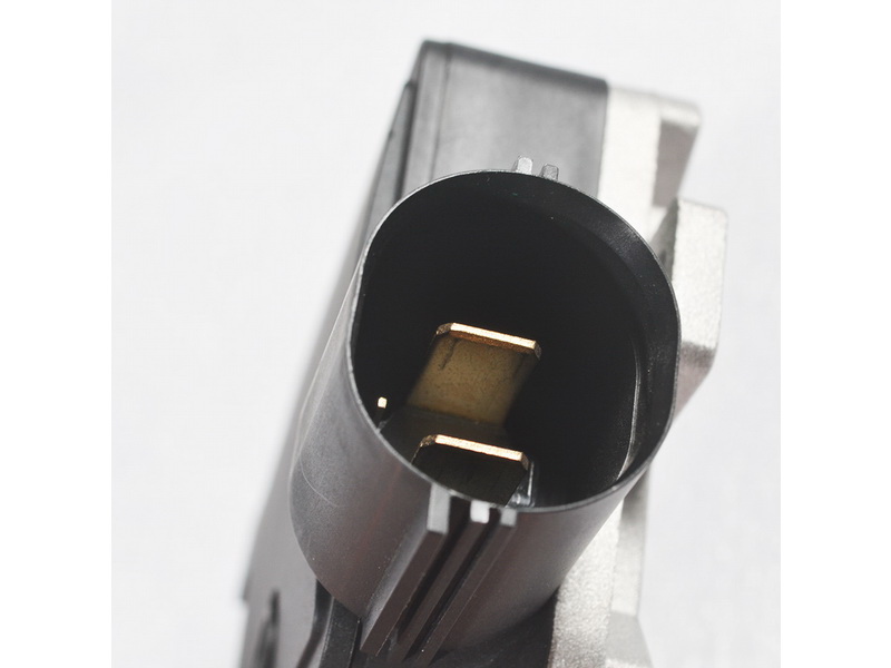 Automotive cooling fan relay controller 6W1Z8B658AB for Ford Focus