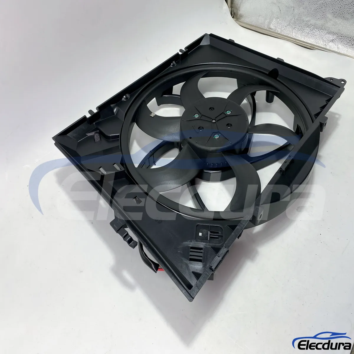 BMW hűtőventil&aacute;tor szerelv&eacute;ny OE csere 17427547305 &ouml;mlesztett alkatr&eacute;szek sz&aacute;ll&iacute;t&aacute;sa