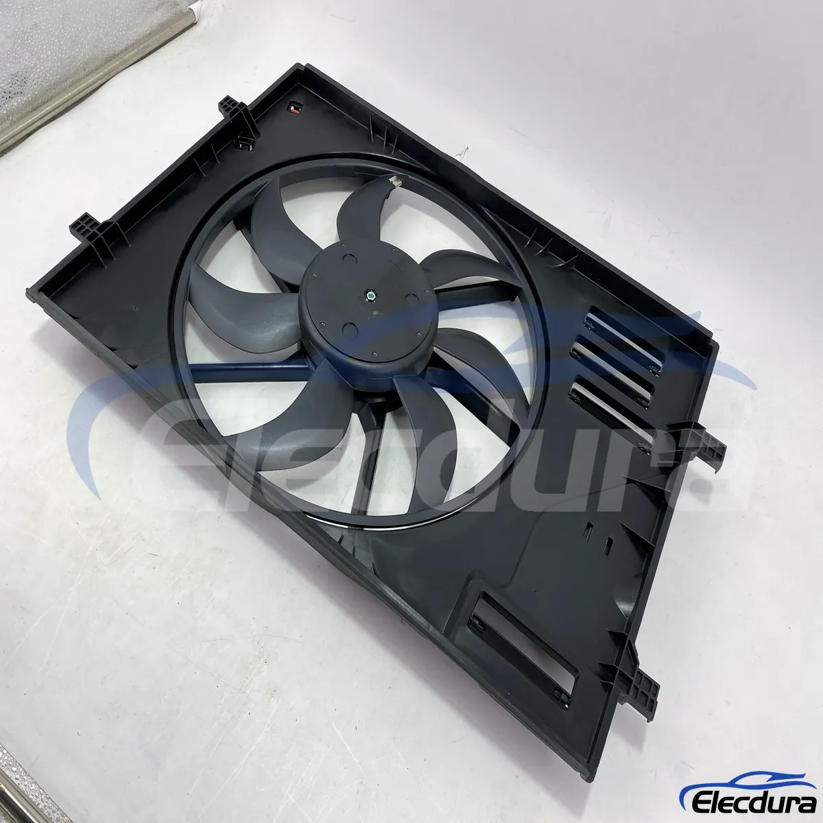 5Q0121205AL N&aacute;hradn&iacute; ventil&aacute;tor chladiče Volkswagen pro dovozce a distributory