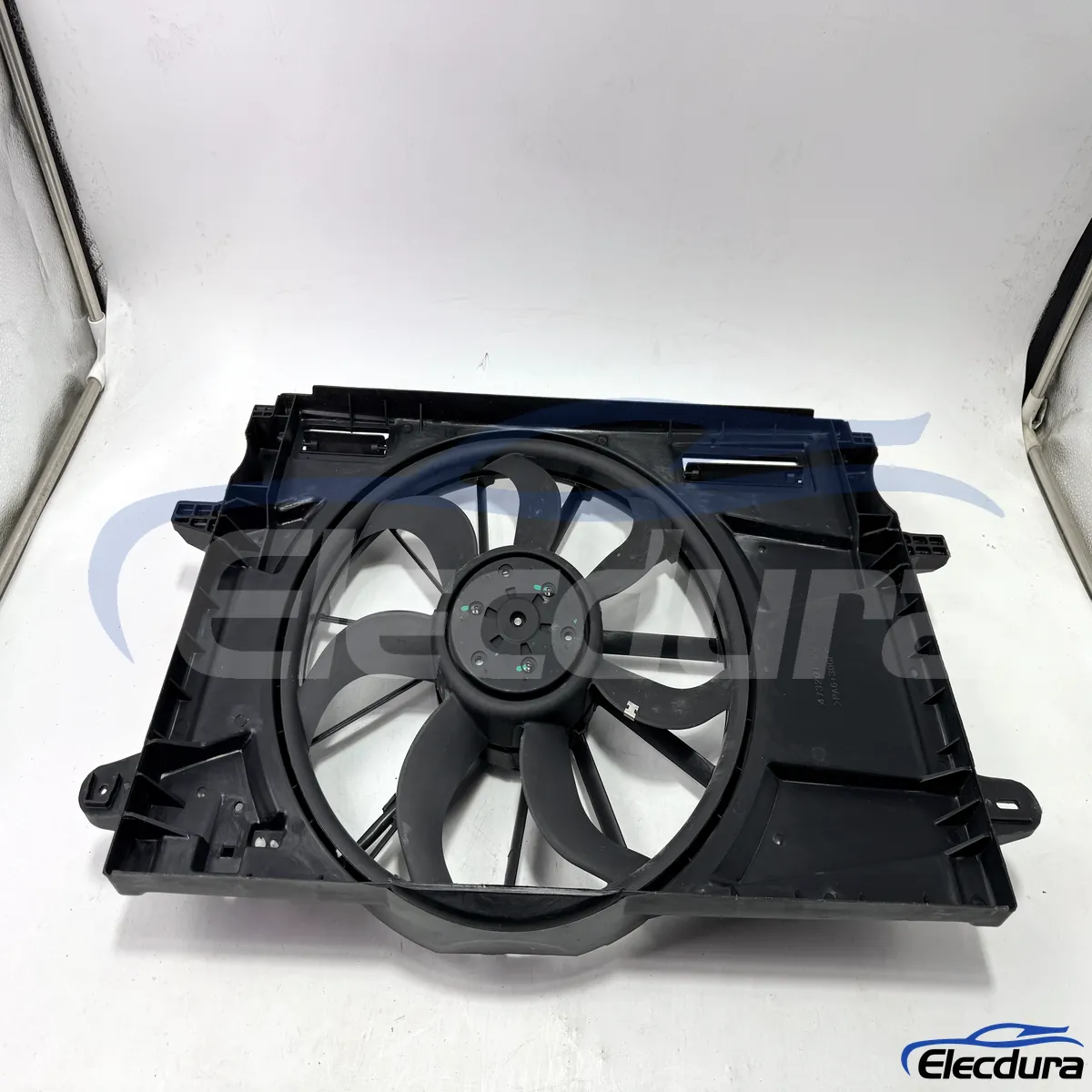 Buick GL8 Brushless Radiator Cooling Fan Assembly replacement 26686973 for cooling fan distributors