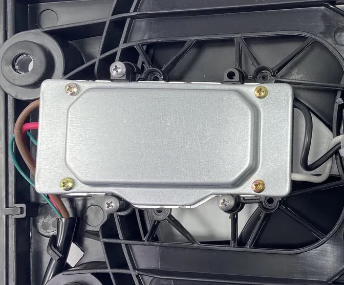 Cooling fan control module detail