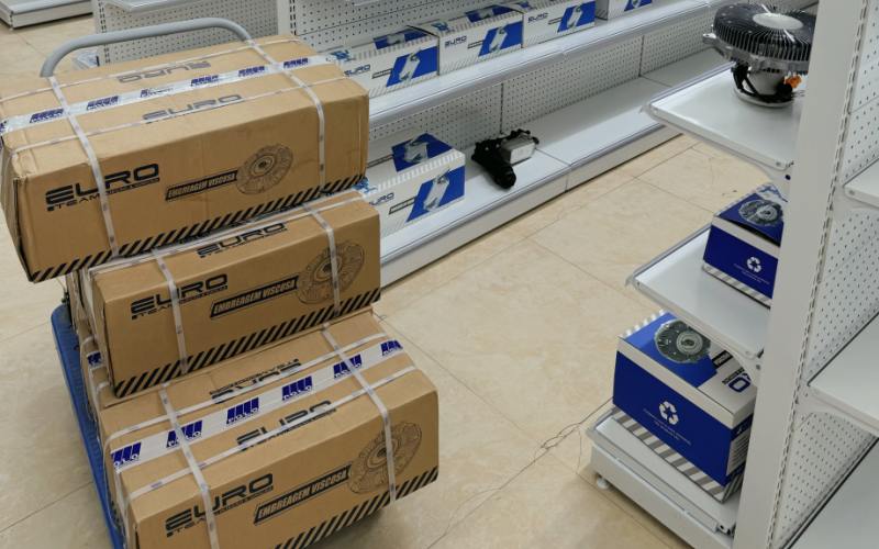 Export cartons prepared for aftermarket fan clutch shipment