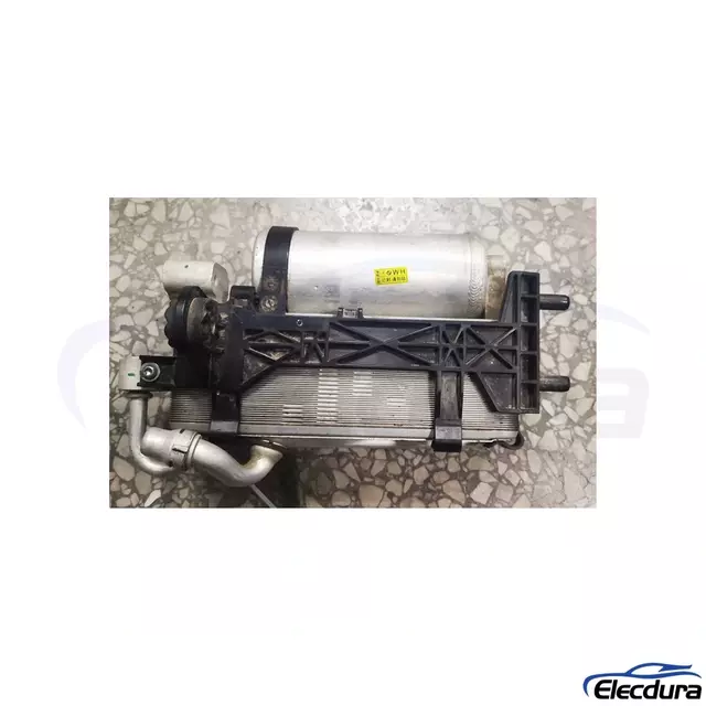 64509367096 BMW X3 Olajhűtő ut&aacute;ngy&aacute;rtott csere nagykereskedelmi ell&aacute;t&aacute;s