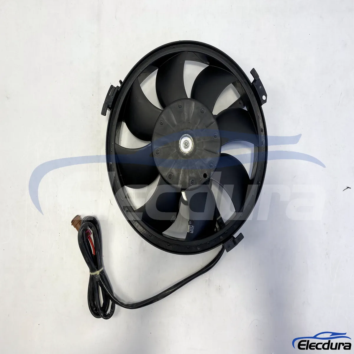Volkswagen hűtőventil&aacute;tor OE 7M0959455G professzion&aacute;lis alkatr&eacute;szcsere-programokhoz