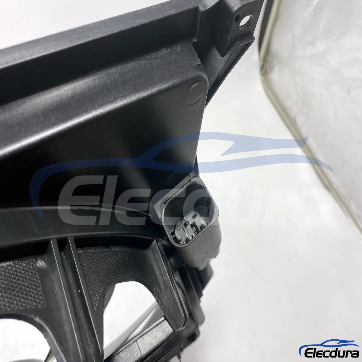 Conjunto de ventilador de refrigera&ccedil;&atilde;o BMW E83 17113442089 para fornecimento de distribuidor