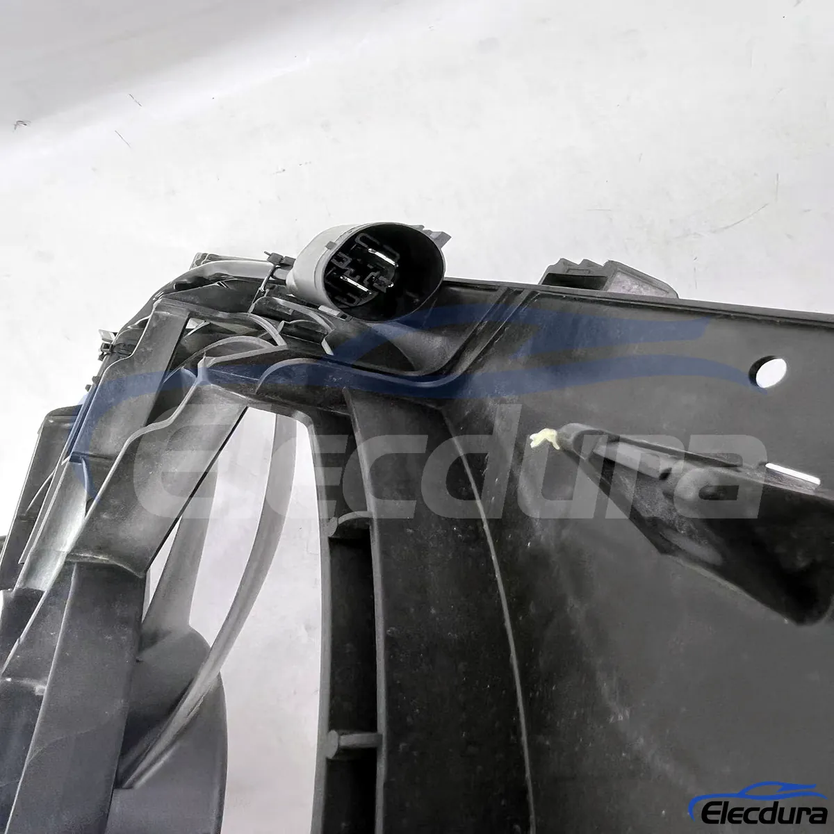 L1M3-8C607-AF Μοτέρ ανεμιστήρα ψύξης ψυγείου για συνεργεία και εισαγωγείς Ford