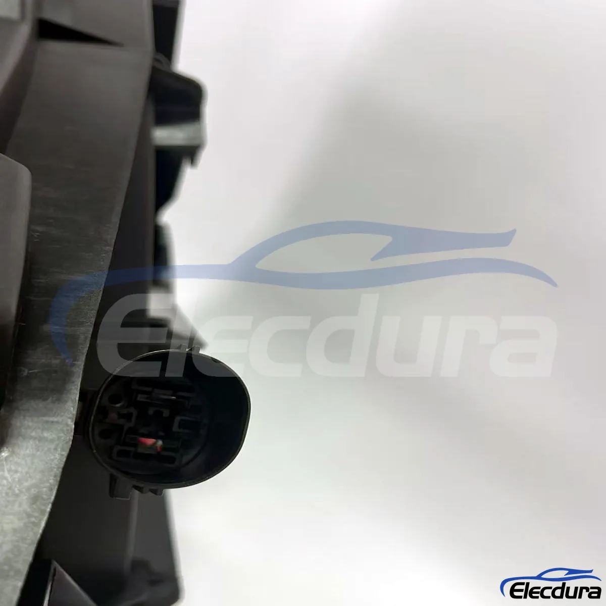 LX618C607AC 포드 수리점 및 수입업자를 위한 브러시리스 라디에이터 냉각 팬 어셈블리
