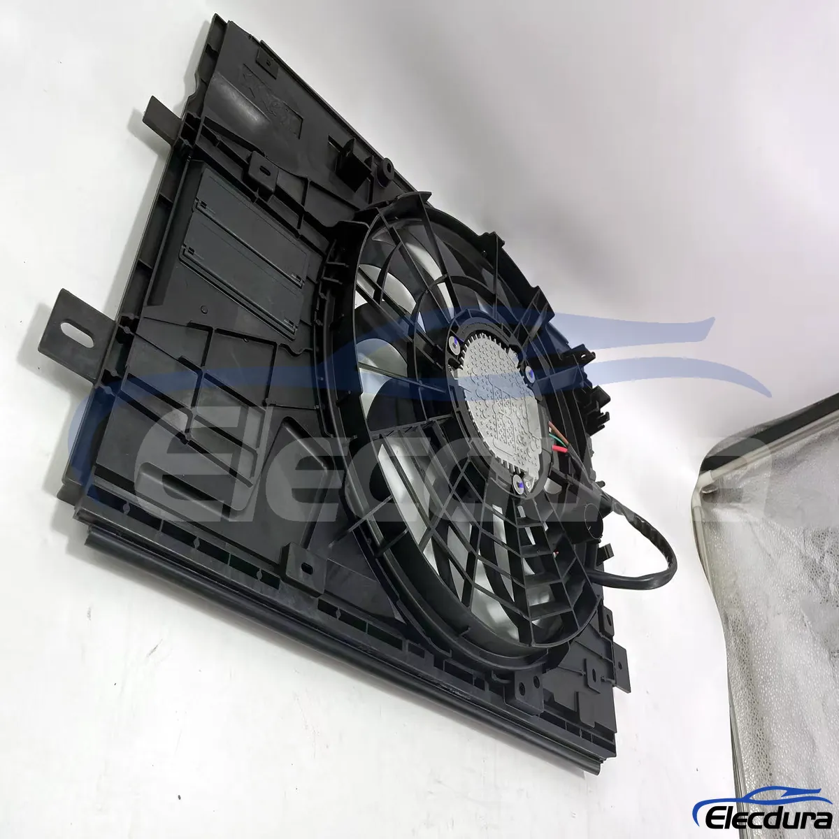Penggantian kipas pendingin Peugeot 9438315380 dengan dukungan aftermarket grosir
