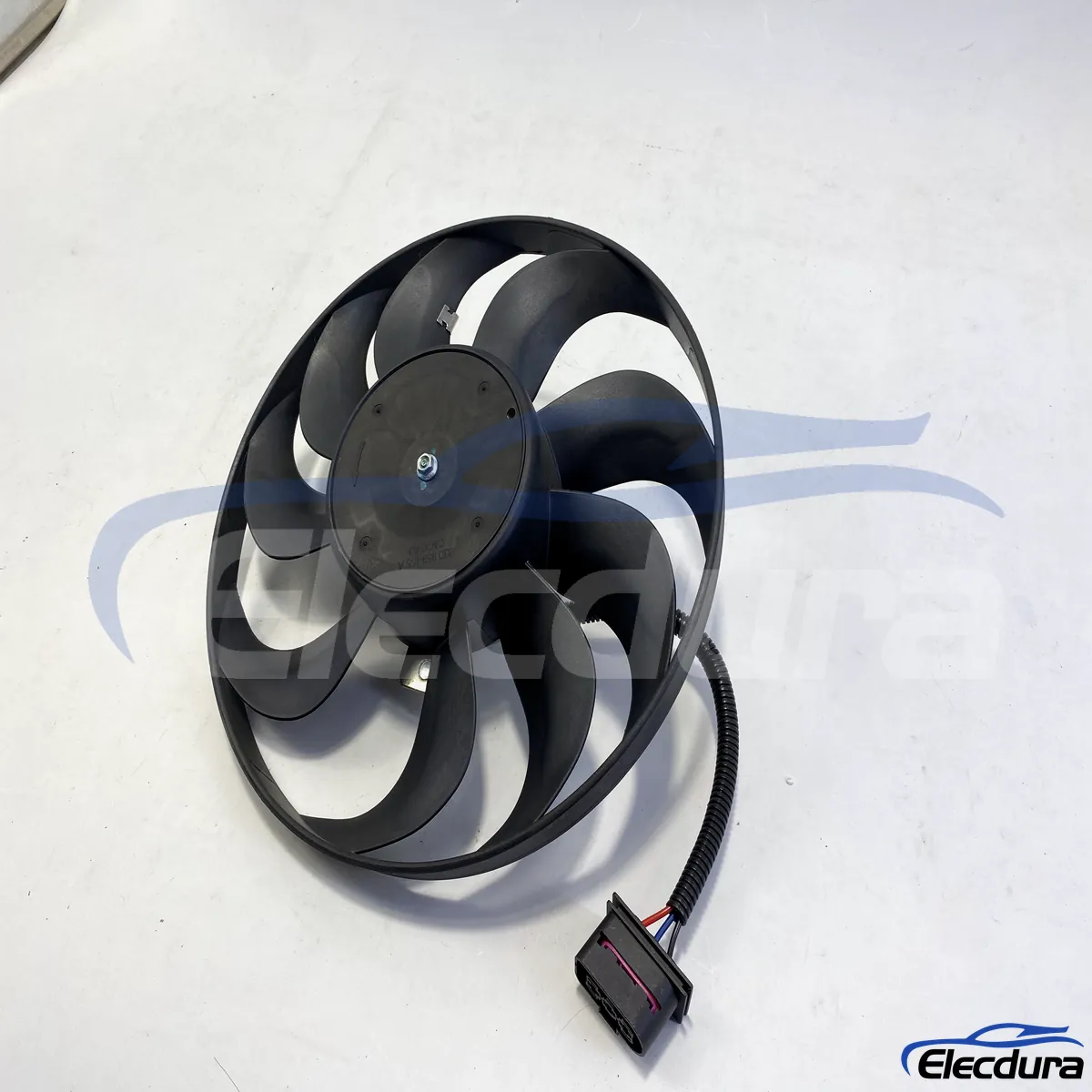 330959455A Volkswagen hűtőventil&aacute;tor csere importőr&ouml;knek &eacute;s forgalmaz&oacute;knak