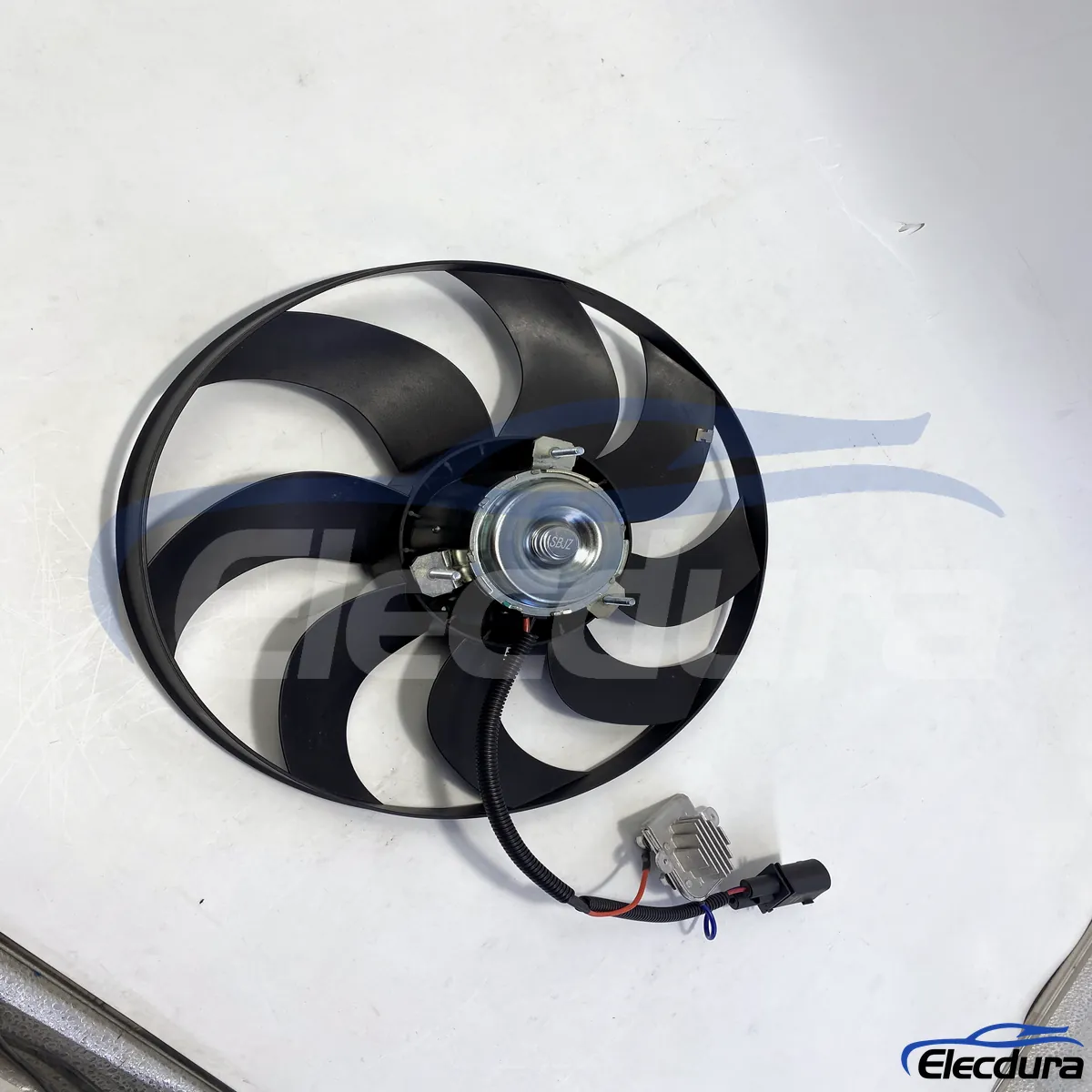 6QD959455D Volkswagen hűtőventil&aacute;tor csere importőr&ouml;knek &eacute;s forgalmaz&oacute;knak