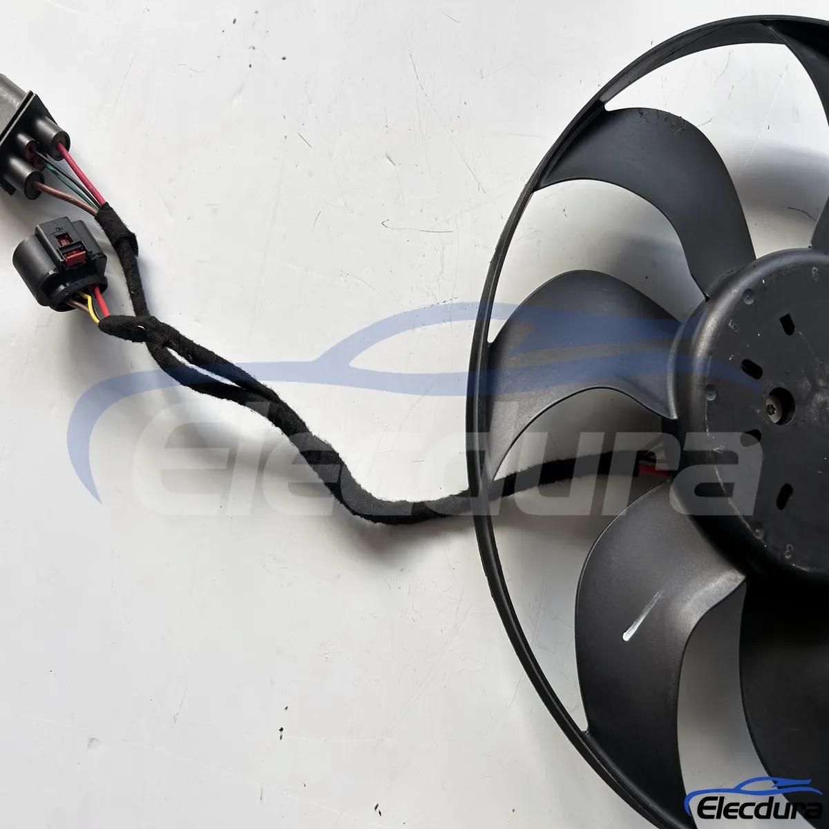 7N0959455J N&aacute;hradn&iacute; ventil&aacute;tor chladiče Volkswagen pro dovozce a distributory