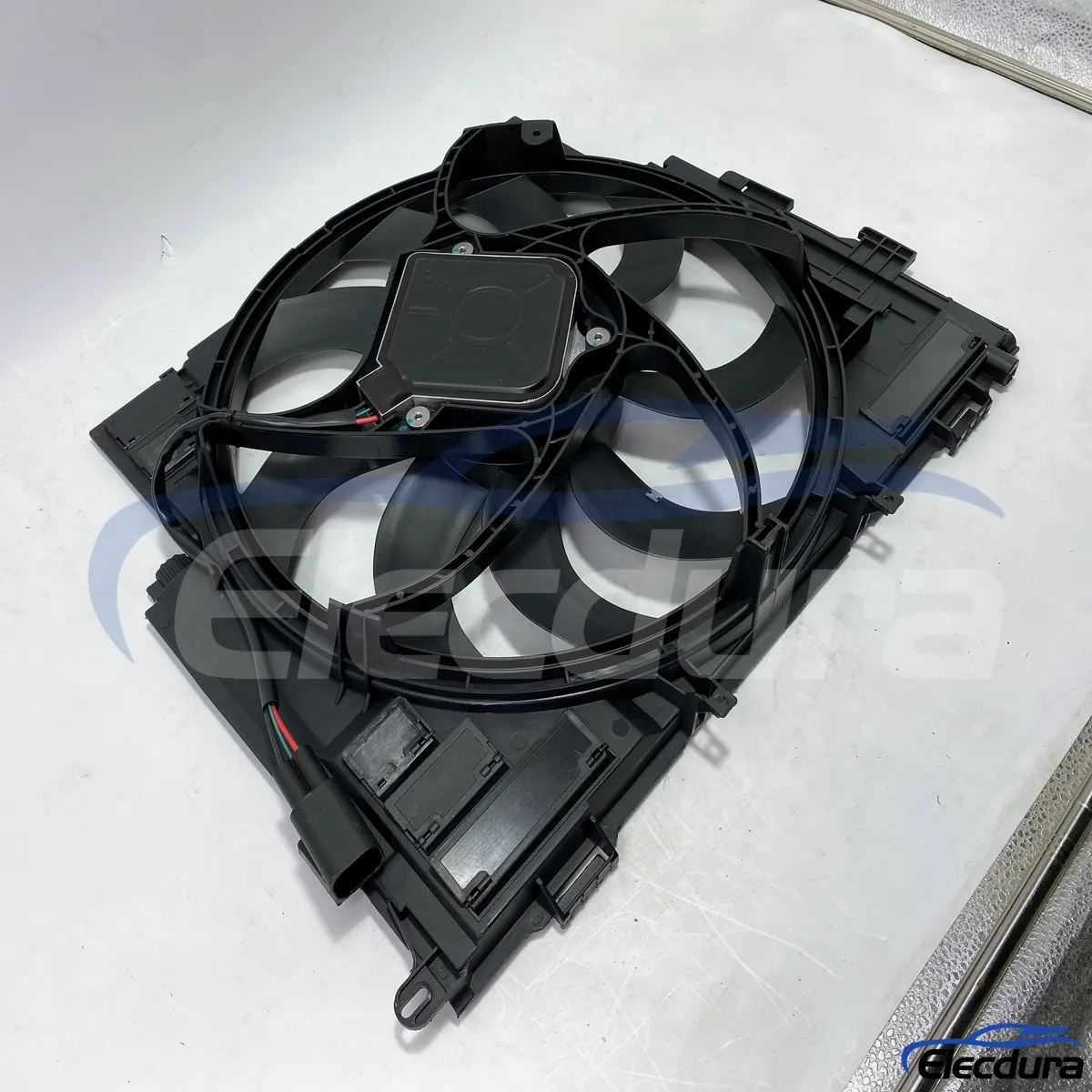17418642161 BMW 수리점 라디에이터 냉각팬 교체