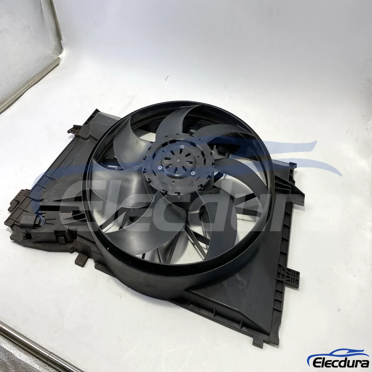 Aftermarket radiator cooling fan control module A2035000493 for bulk parts supply