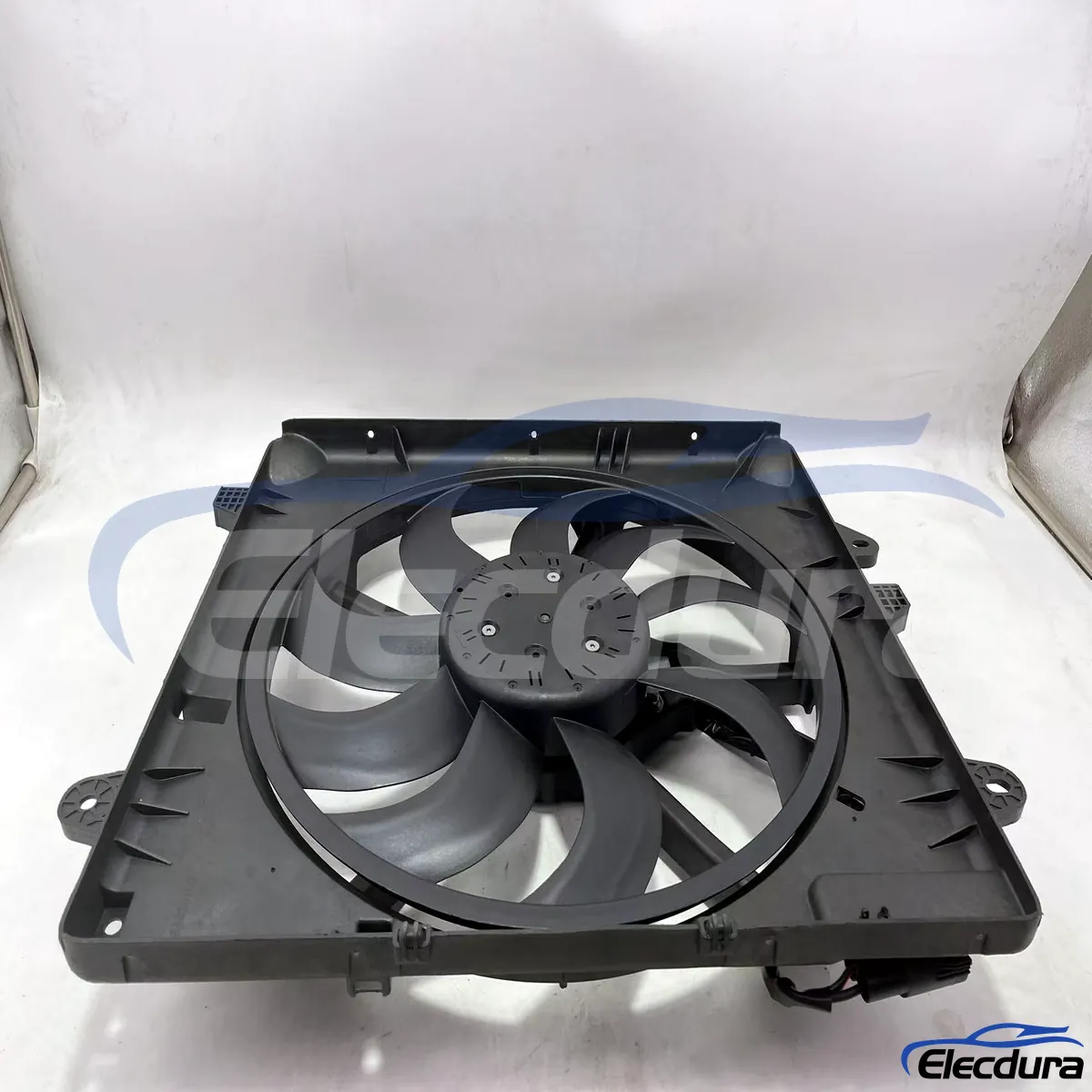 Jeep Wrangler radiateurkoelventilatormodule vervanging 68239522AA voor koelventilatorverdelers