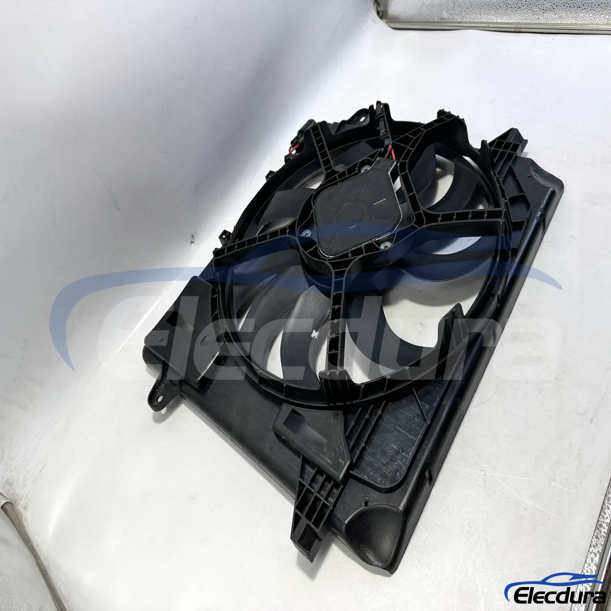 Jeep cooling fan replacement 68143894AB001 with wholesale aftermarket support
