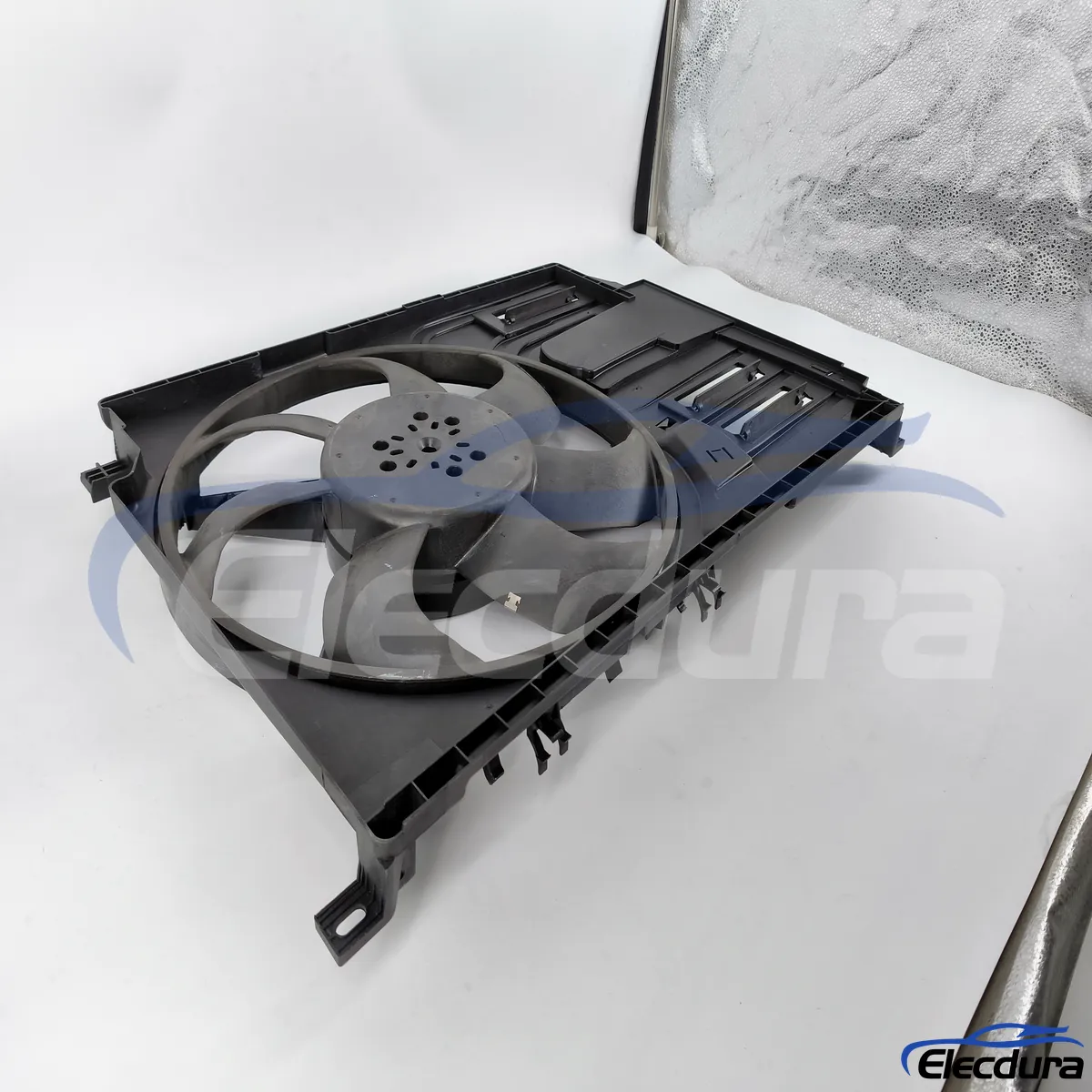 Aftermarket-K&uuml;hlerl&uuml;fter mit Geh&auml;use 17427646410 f&uuml;r Importeure und Gro&szlig;h&auml;ndler