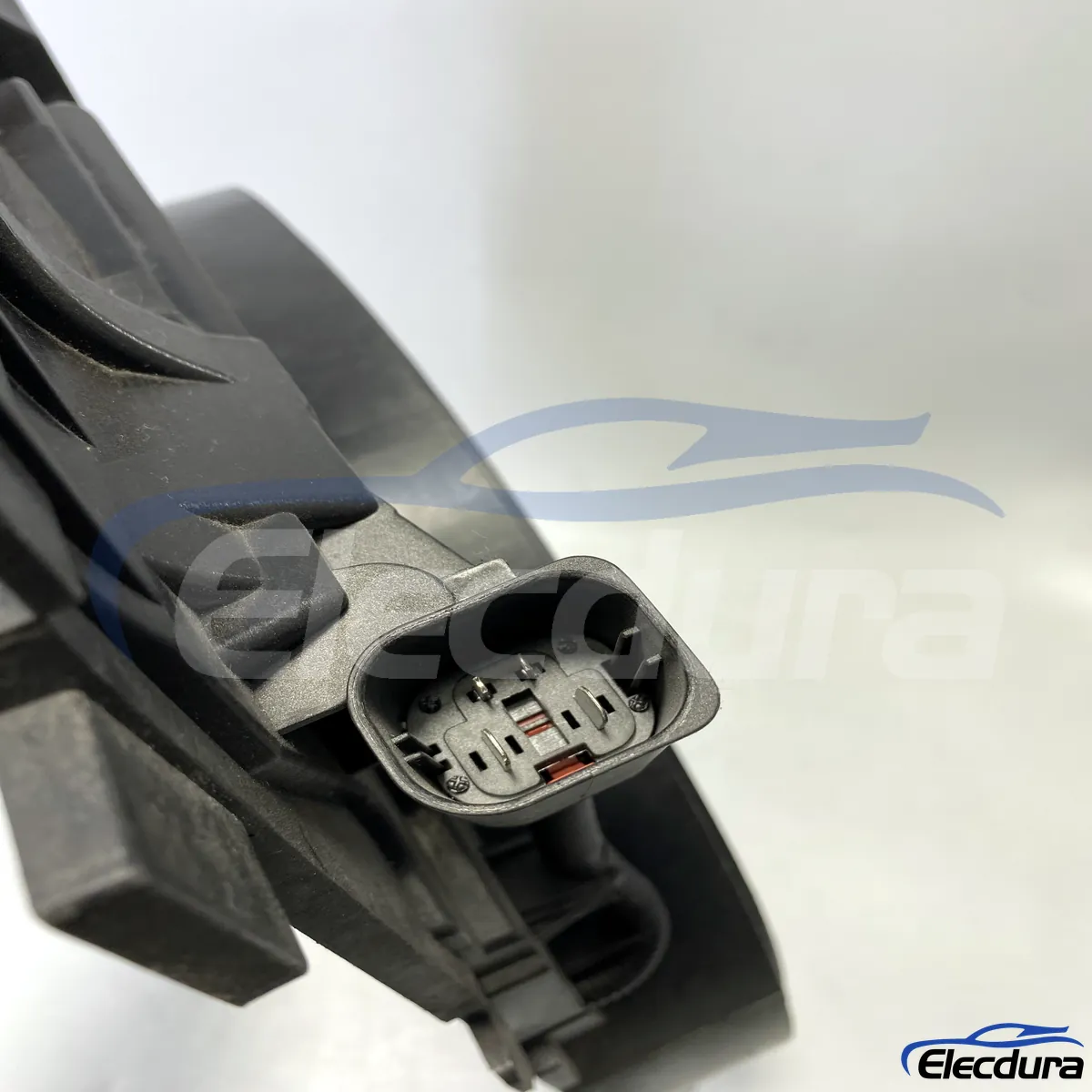 Modulo di controllo della ventola di raffreddamento del radiatore aftermarket A2035001793 per la fornitura di componenti sfusi