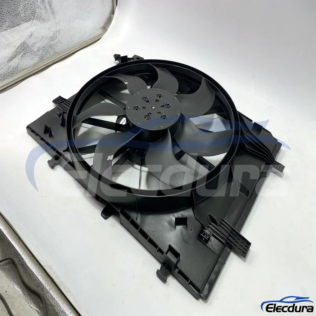 Mercedes-Benz W205 cooling fan replacement A0999061800 for distributors