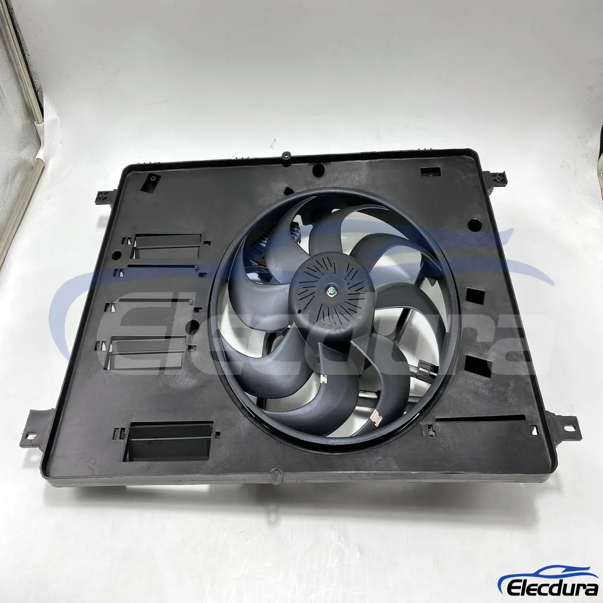 Engine Cooling Fan Motor LR026078 for Land Rover LR2 / Freelander 2 bulk replacement parts sourcing