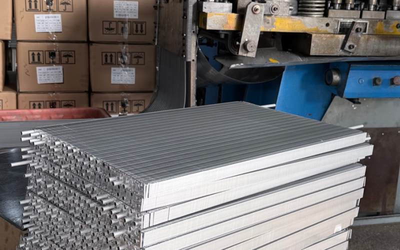 Bulk radiator stock from radiator manufacturer for global distributors