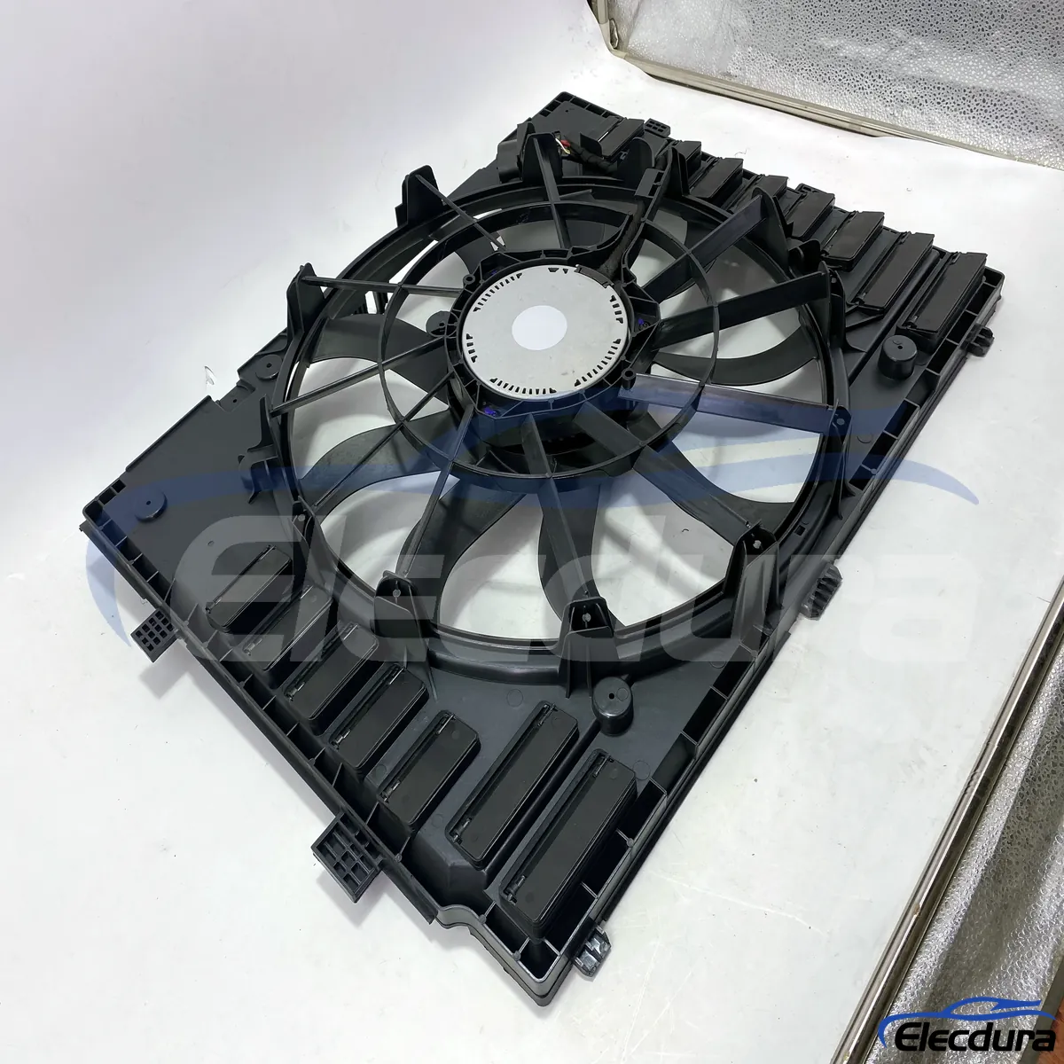 Aftermarket engine cooling fan motor 7P0121203H for bulk parts supply
