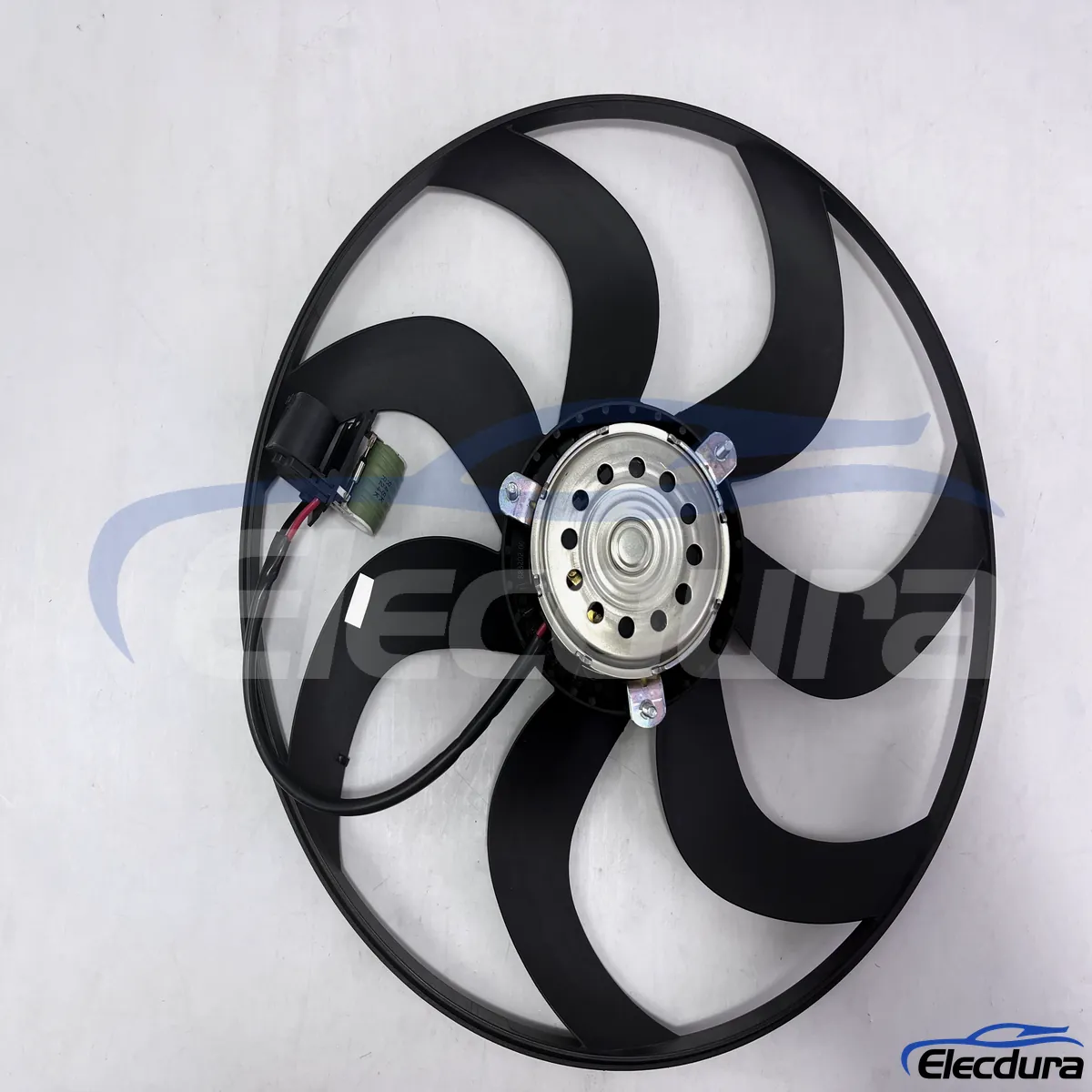 Chevrolet Onix radi&aacute;tor hűtőventil&aacute;tor szerelv&eacute;ny csere 26376458 hűtőventil&aacute;tor eloszt&oacute;khoz
