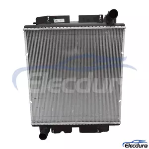 Ut&aacute;ngy&aacute;rtott Mercedes-Benz busz motor hűtőradi&aacute;tor A3525010102 O 500 RS nagykereskedelmi csere