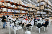 auto parts factory visit by distributors