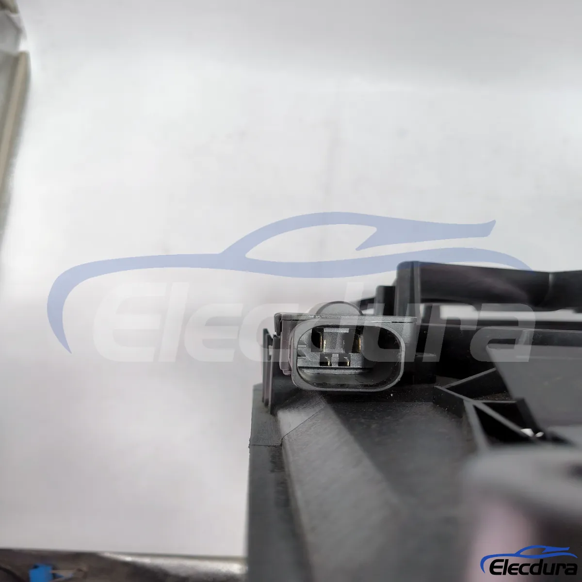 Remplacement du ventilateur de refroidissement du radiateur 17428655761 pour les ateliers de r&eacute;paration BMW