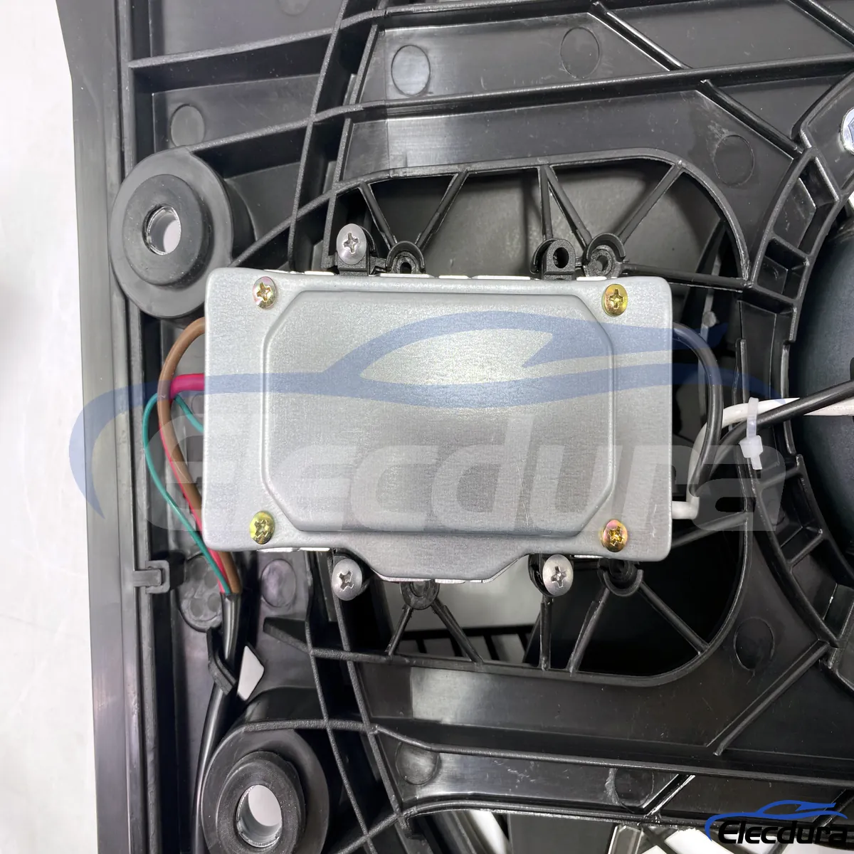 BMW E36 hűtőventil&aacute;tor szerelv&eacute;ny 64546988913 eloszt&oacute; ell&aacute;t&aacute;shoz