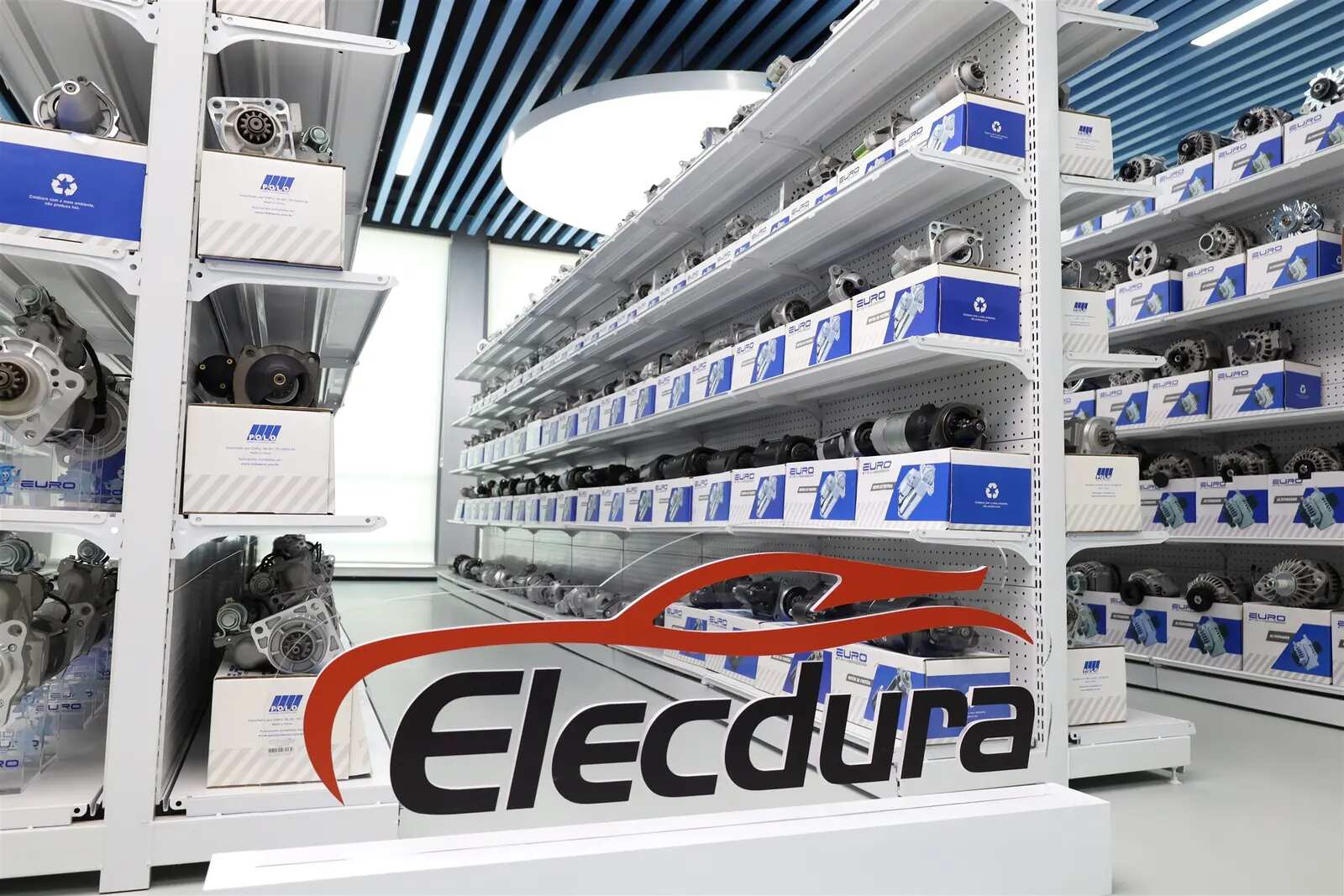 最新の寧波ショールーム内のELECDURAブランドのディスプレイ